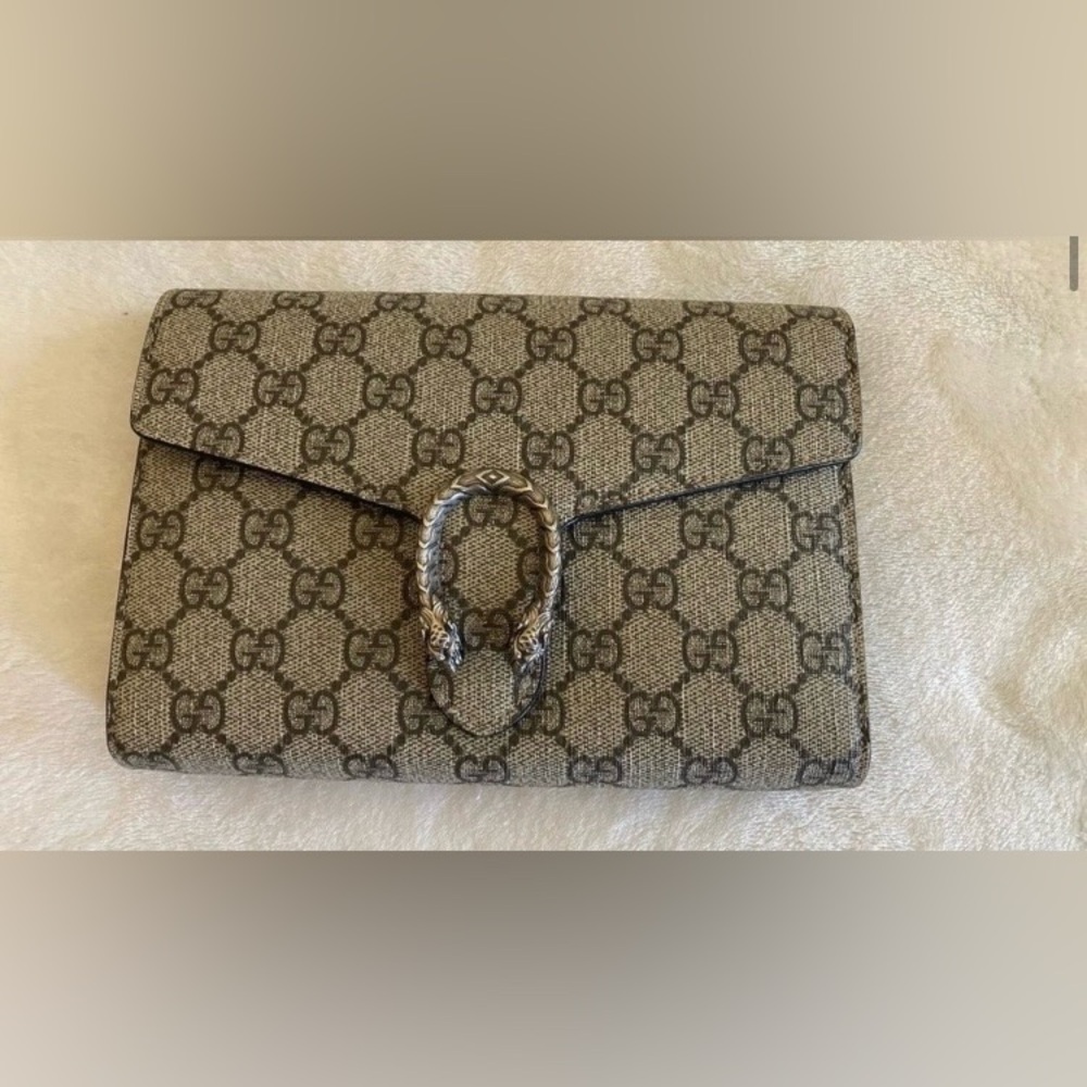Gucci Dionysus Wallet on chain/ crossbody bag beige